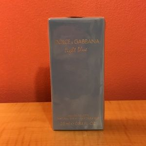 Dolce & Gabbana light blue perfume